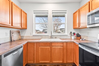 3244 SW Peridot Ave, Redmond, OR 97756 - photo 7