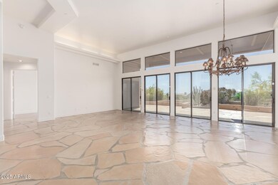 Light and bright foyer and living space