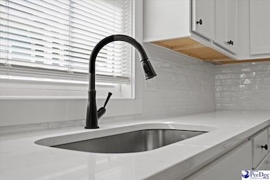 451 Clark Branch Rd, Florence, SC 29501 - photo 6