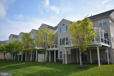 43240 Mitcham Square, Ashburn, VA 20148 - photo 3