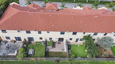 17631 SW 153rd Path, Miami, FL 33185 - photo 4