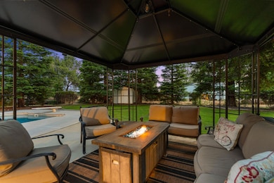 80-15947 Butterfield Rd - Twilight-5