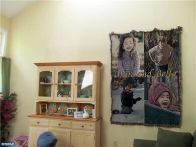 217 Bromley Place, Trenton, NJ 08691 - photo 2