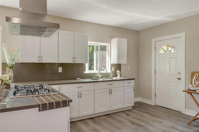1667 Dayton St, Aurora, CO 80010 - photo 4