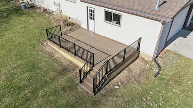 122 Edgemont Dr, Howell, MI 48855 - photo 5