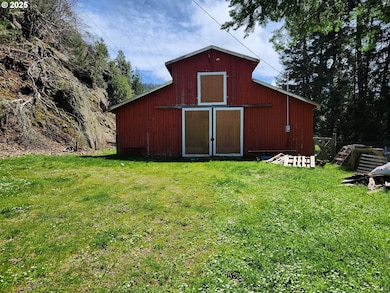 96512 Martin Ranch Rd, Brookings, OR 97415 - photo 2