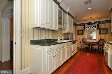 466 S Union St unit 11, Alexandria, VA 22314 - photo 7