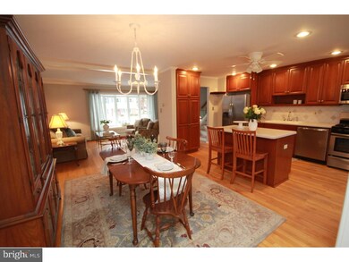 251 Midway Dr, Morrisville, PA 19067 - photo 5