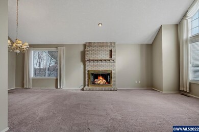 425 Valleywood Dr SE, Salem, OR 97306 - photo 6