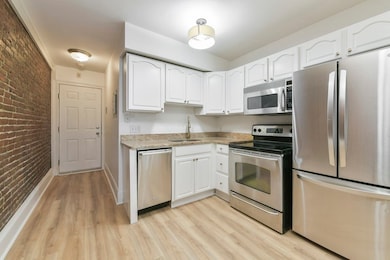 497 Beacon St unit 3, Boston, MA 02215 - photo 6