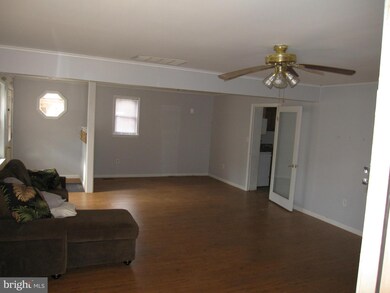 766 207th St, Pasadena, MD 21122 - photo 6