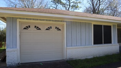 10314 Envoy St, Houston, TX 77016 - photo 3