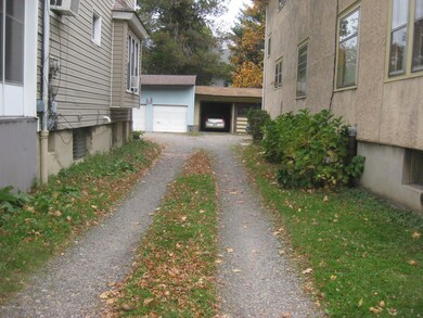 52 Pierce St, Kingston, PA 18704 - photo 2