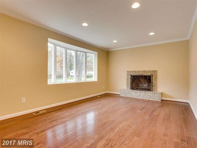 9000 Larkwood Ave, Fort Washington, MD 20744 - photo 6