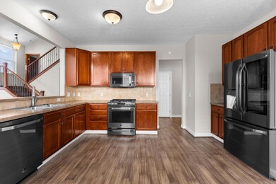 4545 Grand Strand Dr, Grove City, OH 43123 - photo 7