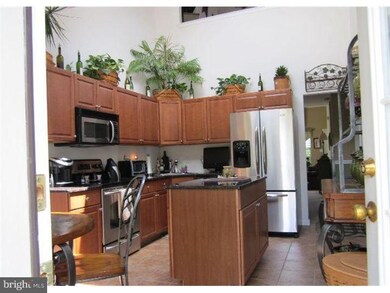 5519 Stonecroft Ln, Allentown, PA 18106 - photo 5