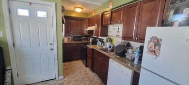 50 Union St, Everett, MA 02149 - photo 3