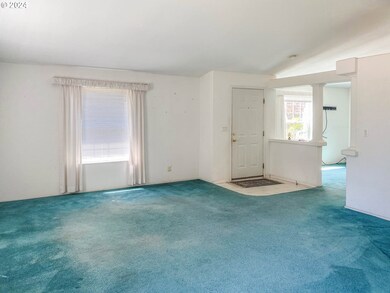 230 Hinkle Creek Rd, Sutherlin, OR 97479 - photo 3