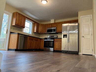 16 Sherburne Ave, Worcester, MA 01606 - photo 4