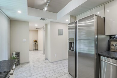 5132 N 31st Way unit 138, Phoenix, AZ 85016 - photo 7