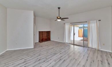 17223 N 106th Ave, Sun City, AZ 85373 - photo 4