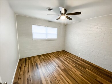 702 W Oak St unit 4A, Rogers, AR 72756 - photo 7