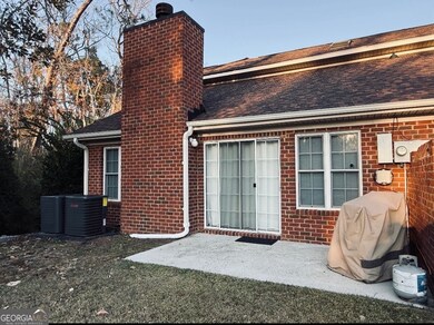 1910 Loop Rd unit 6B, Vidalia, GA 30474 - photo 4