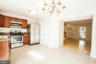 1725 Vonnies View Ct unit 130, Woodbridge, VA 22192 - photo 6