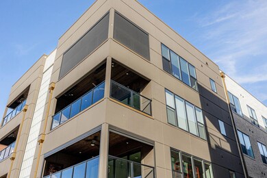 65-web-or-mls-719 Civitas Unit 304 065