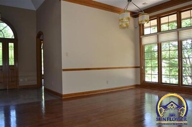 3806 SW Clarion Park Dr, Topeka, KS 66610 - photo 3