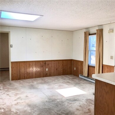 833 Forest Park, Middletown, RI 02842 - photo 5