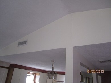 10 Kennedy Dr unit 10, Malden, MA 02148 - photo 6