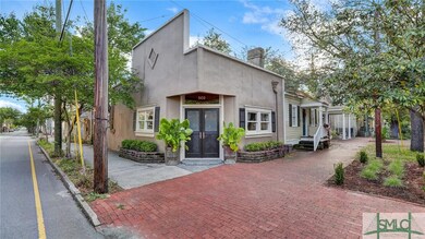 502 E Jones St, Savannah, GA 31401 - photo 2
