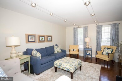 8126 Township Dr, Owings Mills, MD 21117 - photo 3