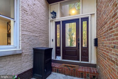 808 Hollins St, Baltimore, MD 21201 - photo 7