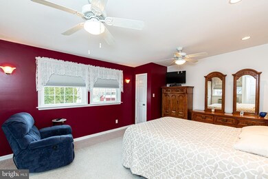 765 Braxton Rd, Ridley Park, PA 19078 - photo 6