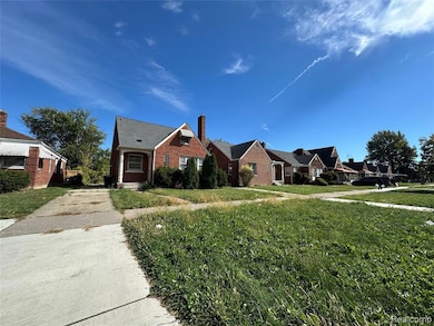 5280 Alter Rd, Detroit, MI 48224 - photo 3