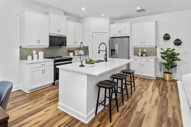 Cascades Model Kitchen