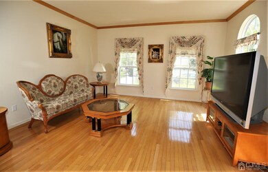 50 Kimberly Ct, Monmouth Junction, NJ 08852 - photo 7