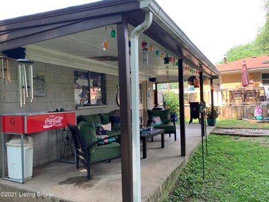 152C99B3-94B1-43C8-9771-389B746FBAA1