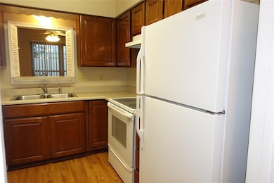 6536 Chicory Ct, Dallas, TX 75214 - photo 7