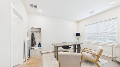 3093 Hicks St, Houston, TX 77007 - photo 3