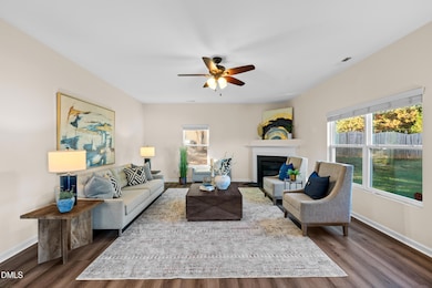 11 -1200 crendall way, interior