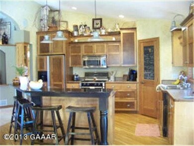 601 E Lake Geneva Rd NE unit NE, Alexandria, MN 56308 - photo 2