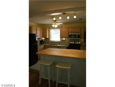 Kitchen - New granite counter tops, new tile backs