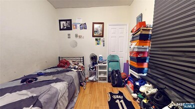 1063 Bond St, Elizabeth, NJ 07201 - photo 4