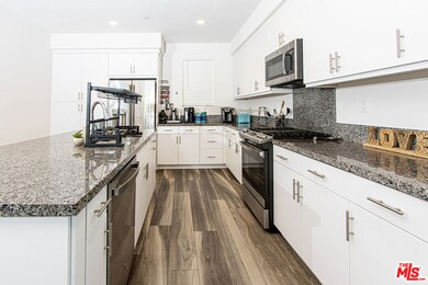 31209 Via Nubes, Temecula, CA 92592 - photo 2