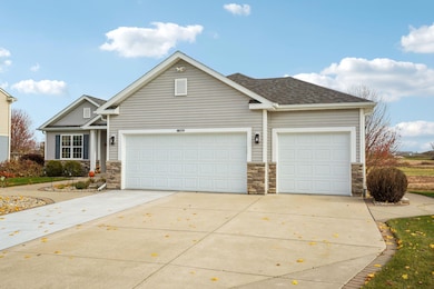 N8174 Woody Ln, Ixonia, WI 53036 - photo 4