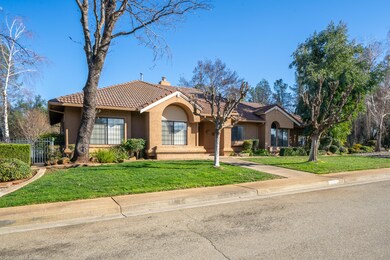 1515 St Andrews Dr-7