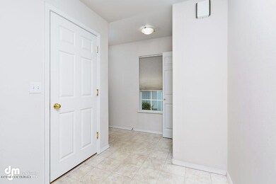 5694 Sapphire Loop, Anchorage, AK 99504